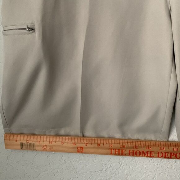 Grand Slam Men’s Light Gray Shorts Size 42 - Picture 5 of 7